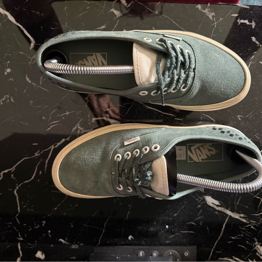 Vans Green Suede Authentic Sneakers - Picture 3 of 6